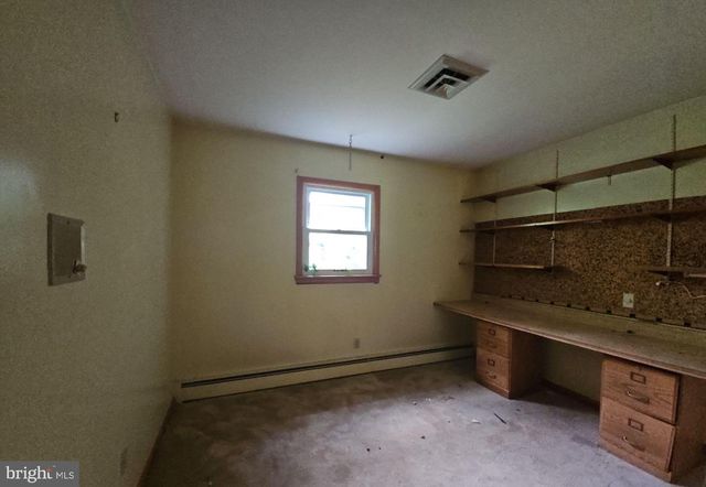 17 ACTON STATION RD, Salem, NJ 08079