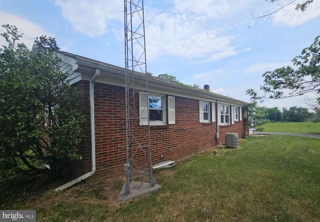 17 ACTON STATION RD, Salem, NJ 08079