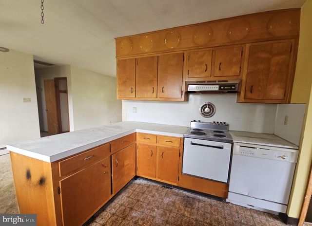 17 ACTON STATION RD, Salem, NJ 08079