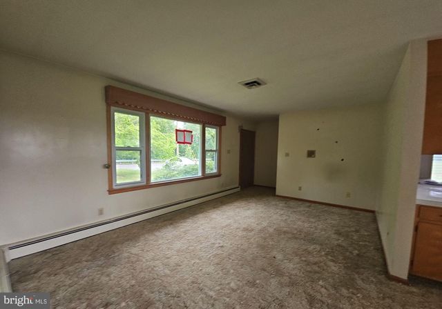 17 ACTON STATION RD, Salem, NJ 08079