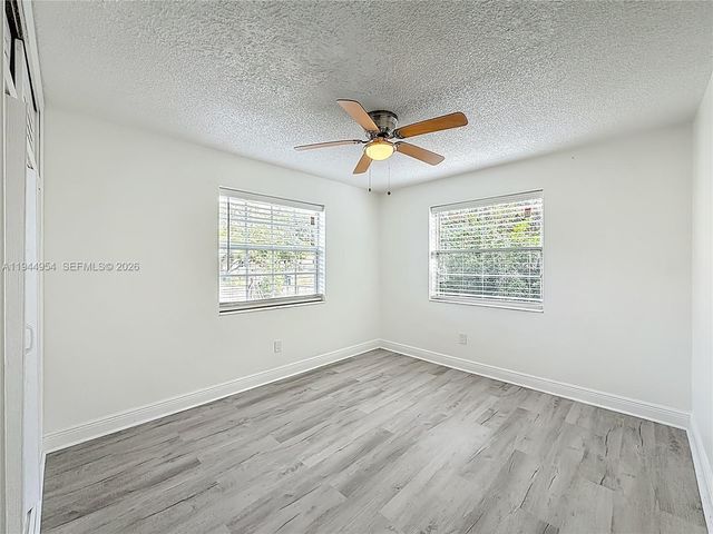 6416 Perry St, Hollywood, FL 33024