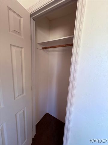 1757 S Glenbar Road, Golden Valley, AZ 86413