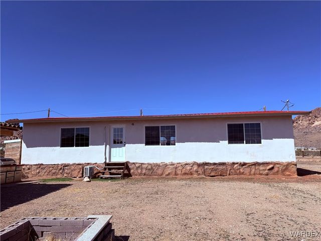 1757 S Glenbar Road, Golden Valley, AZ 86413