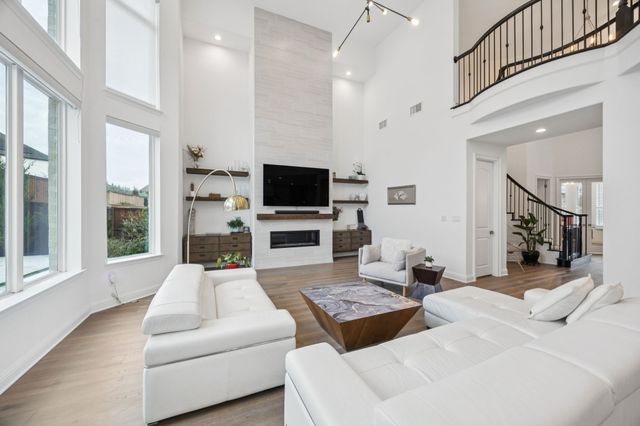 466 Dancing Water Drive, Frisco, TX 75036