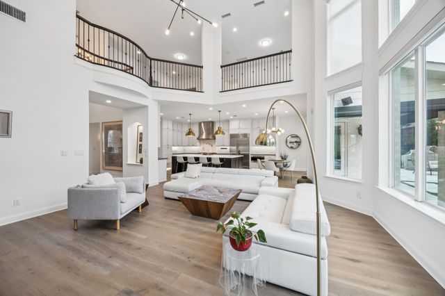 466 Dancing Water Drive, Frisco, TX 75036