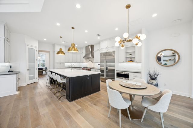 466 Dancing Water Drive, Frisco, TX 75036