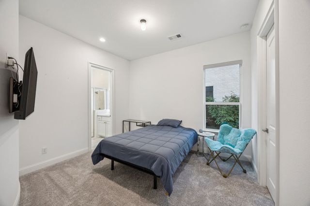 466 Dancing Water Drive, Frisco, TX 75036