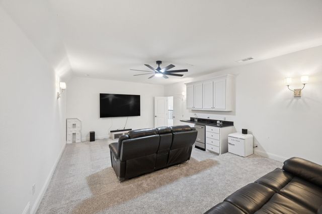 466 Dancing Water Drive, Frisco, TX 75036