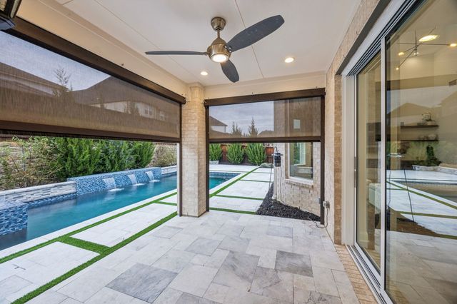 466 Dancing Water Drive, Frisco, TX 75036