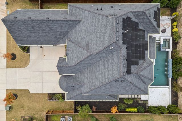 466 Dancing Water Drive, Frisco, TX 75036