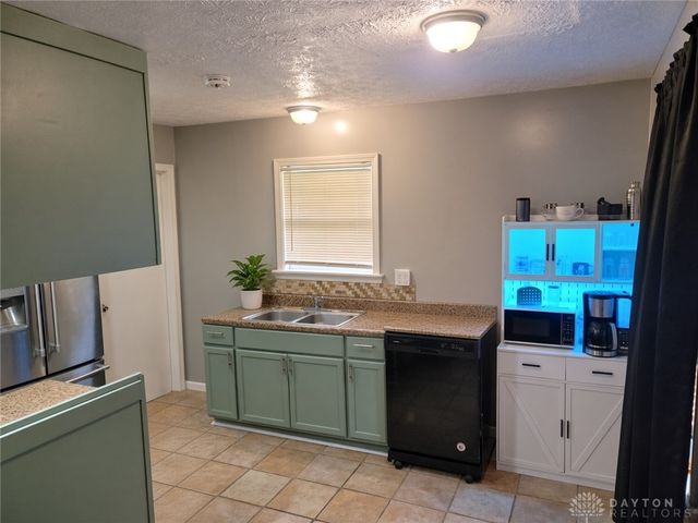 4532 Saint Johns Avenue, Dayton, OH 45406