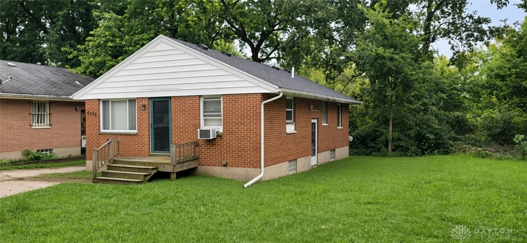 4532 Saint Johns Avenue, Dayton, OH 45406