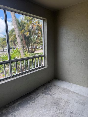 2333 FEATHER SOUND DRIVE B102, Clearwater, FL 33762