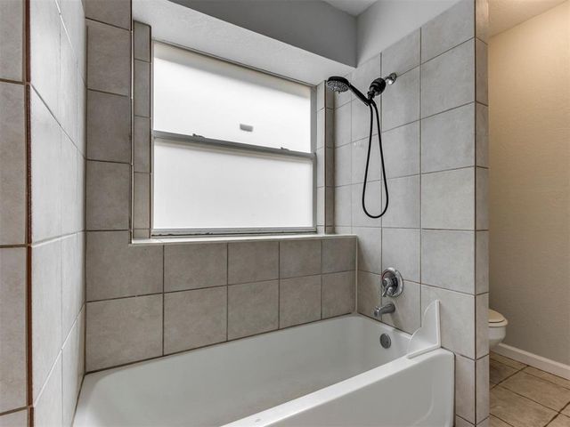 1408 Nottoway Drive, Midwest City, OK 73130