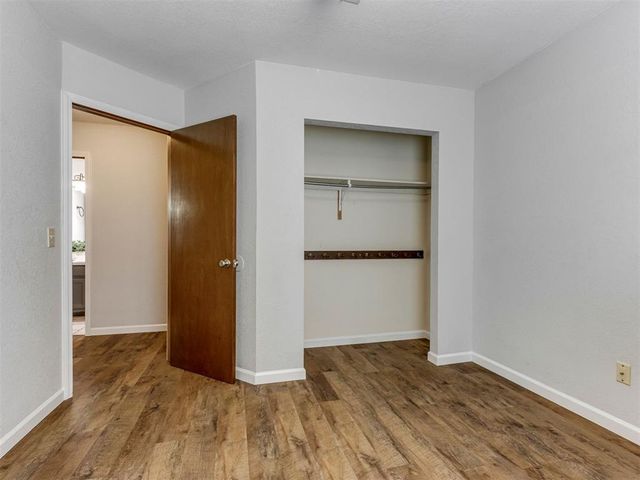 1408 Nottoway Drive, Midwest City, OK 73130