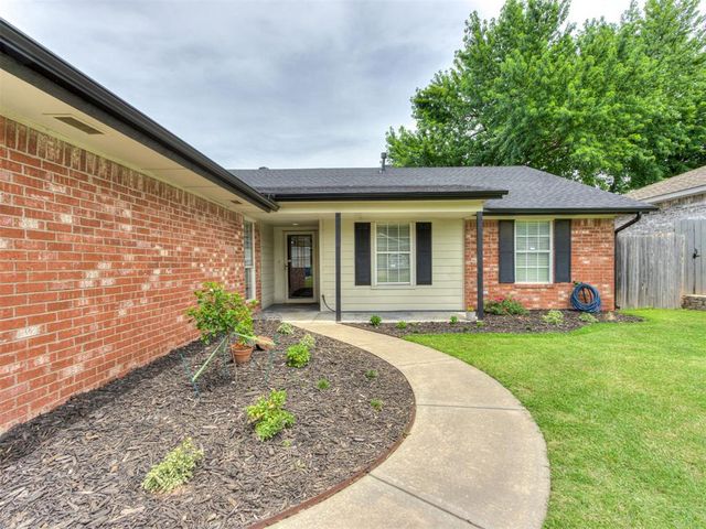 1408 Nottoway Drive, Midwest City, OK 73130
