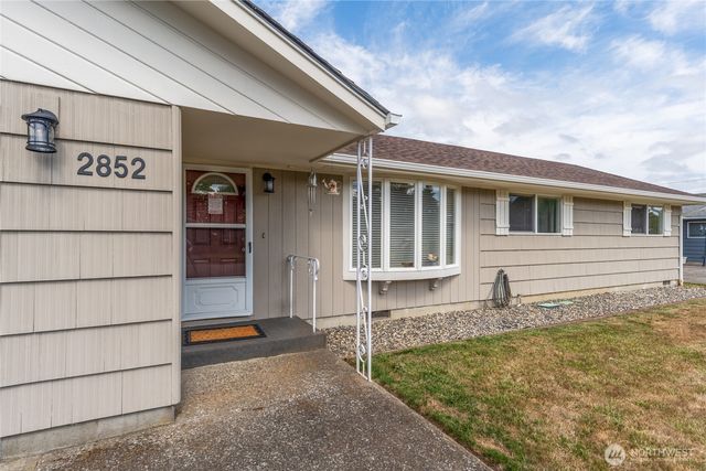 2852 Magnolia Street, Longview, WA 98632
