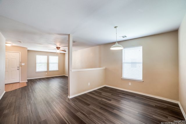 4211 Mistflower, Converse, TX 78109