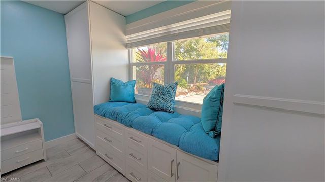 1212 Pineland AVE, Venice, FL 34285