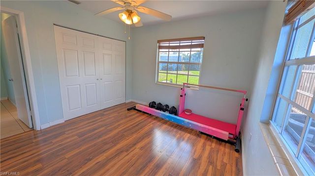 1212 Pineland AVE, Venice, FL 34285