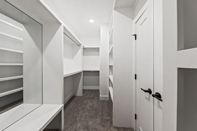 1705 Sulphur College Rd, Hartsville, TN 37074