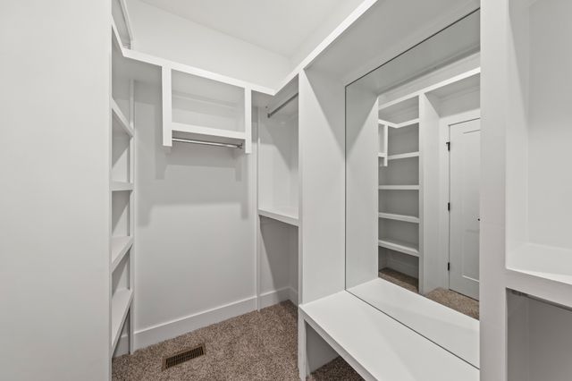 1705 Sulphur College Rd, Hartsville, TN 37074