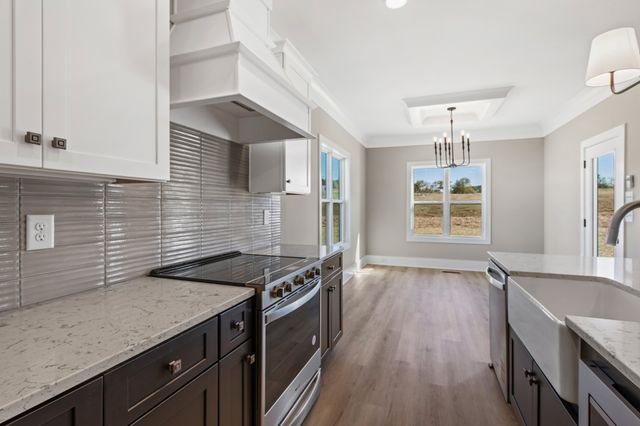 1705 Sulphur College Rd, Hartsville, TN 37074