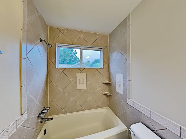 6903 Eagle Ridge Drive, Katy, TX 77449