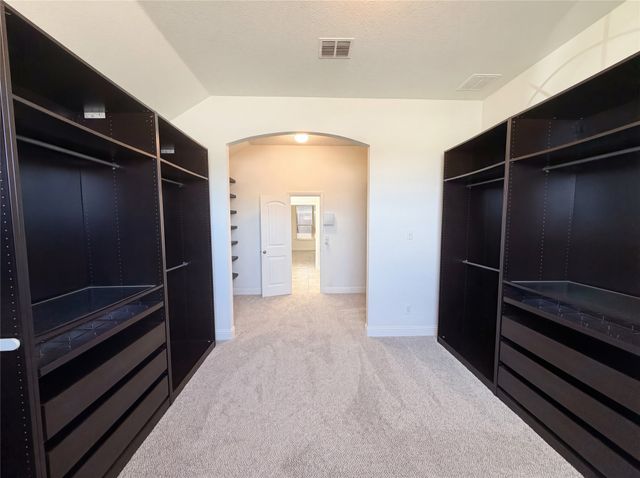 3717 Dutch Iris Lane, Forest Hill, TX 76140