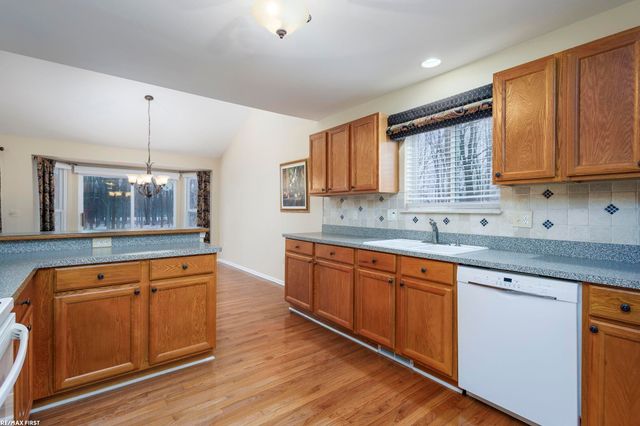 4190 Cullen Court, Sterling Heights, MI 48314