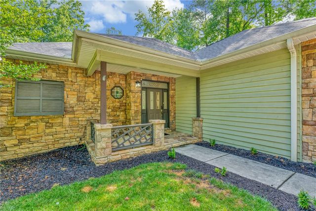 107 Blackfox Way, Sunset, SC 29685