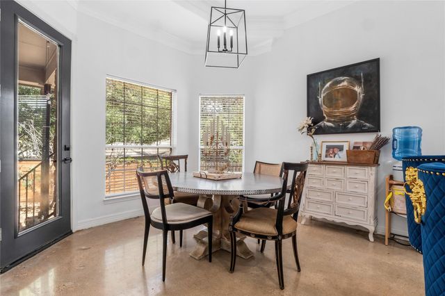 511 Duck Lake DR, Lakeway, TX 78734