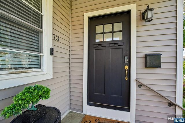 73 Forest Place, Rochelle Park, NJ 07662