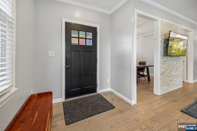 73 Forest Place, Rochelle Park, NJ 07662