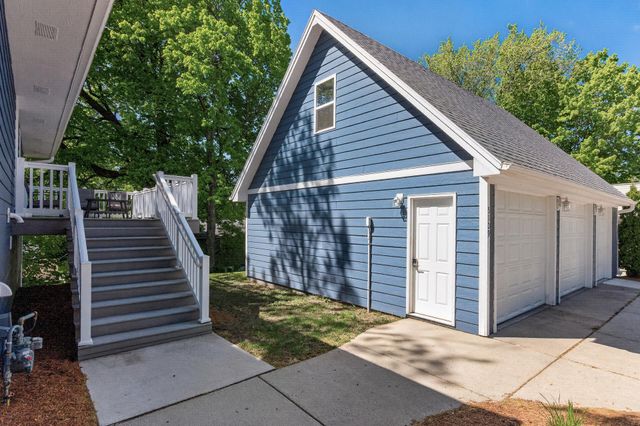 5109 Drummond Road, Mound, MN 55364