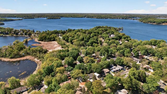 5109 Drummond Road, Mound, MN 55364