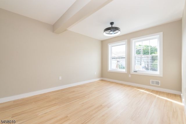 662 18th Ave, Irvington Twp., NJ 07111