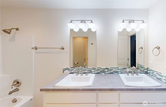 26209 N Place, Ocean Park, WA 98640