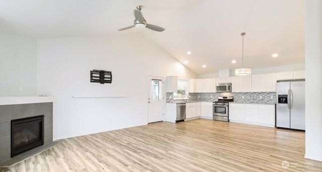 26209 N Place, Ocean Park, WA 98640