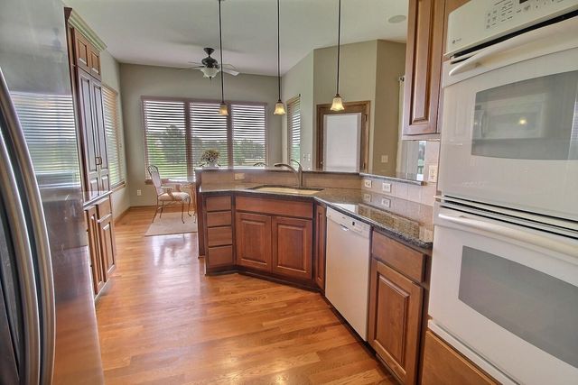 2300 N Sawgrass Circle, Derby, KS 67037