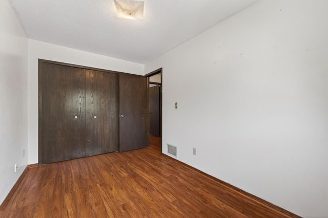 479 Jessamine Avenue E, Saint Paul, MN 55130