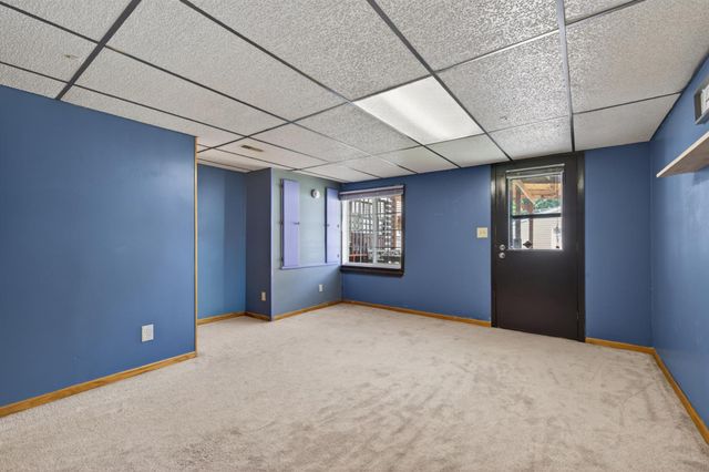 479 Jessamine Avenue E, Saint Paul, MN 55130