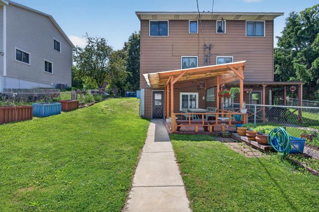 479 Jessamine Avenue E, Saint Paul, MN 55130