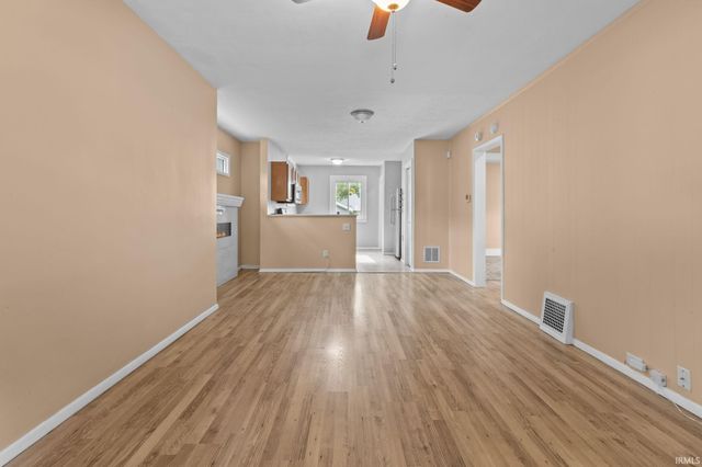 737 S 33rd Street, South Bend, IN 46615