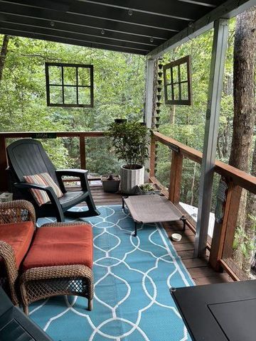 50 Rocky Lane, Cleveland, GA 30528