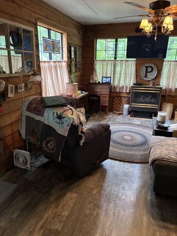 50 Rocky Lane, Cleveland, GA 30528