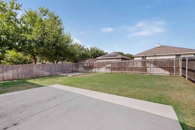 4724 Waterford Drive, Fort Worth, TX 76179