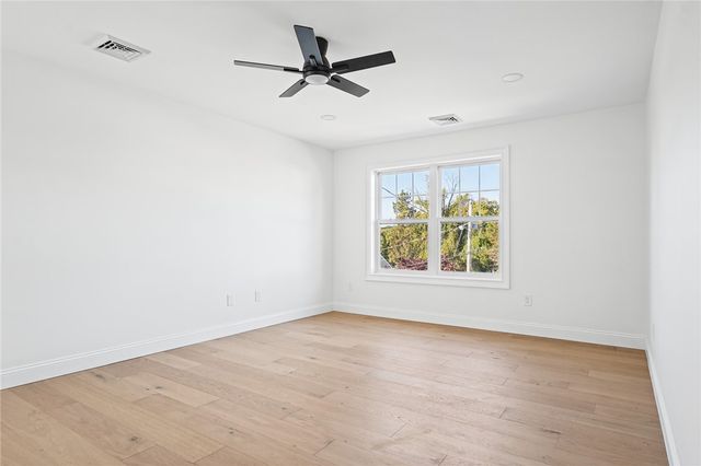 24 Brentwood Drive, Johnston, RI 02919