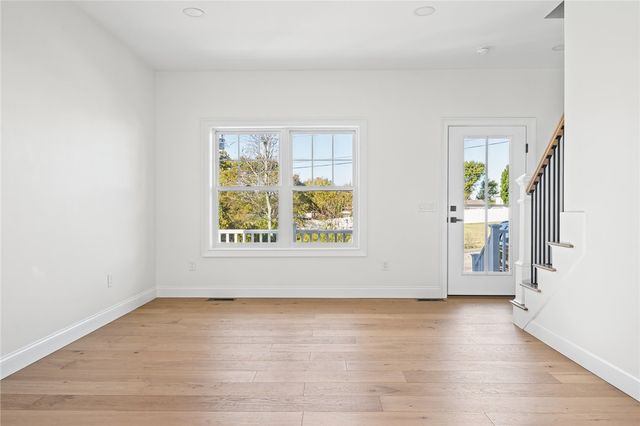 24 Brentwood Drive, Johnston, RI 02919