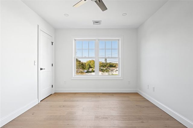 24 Brentwood Drive, Johnston, RI 02919